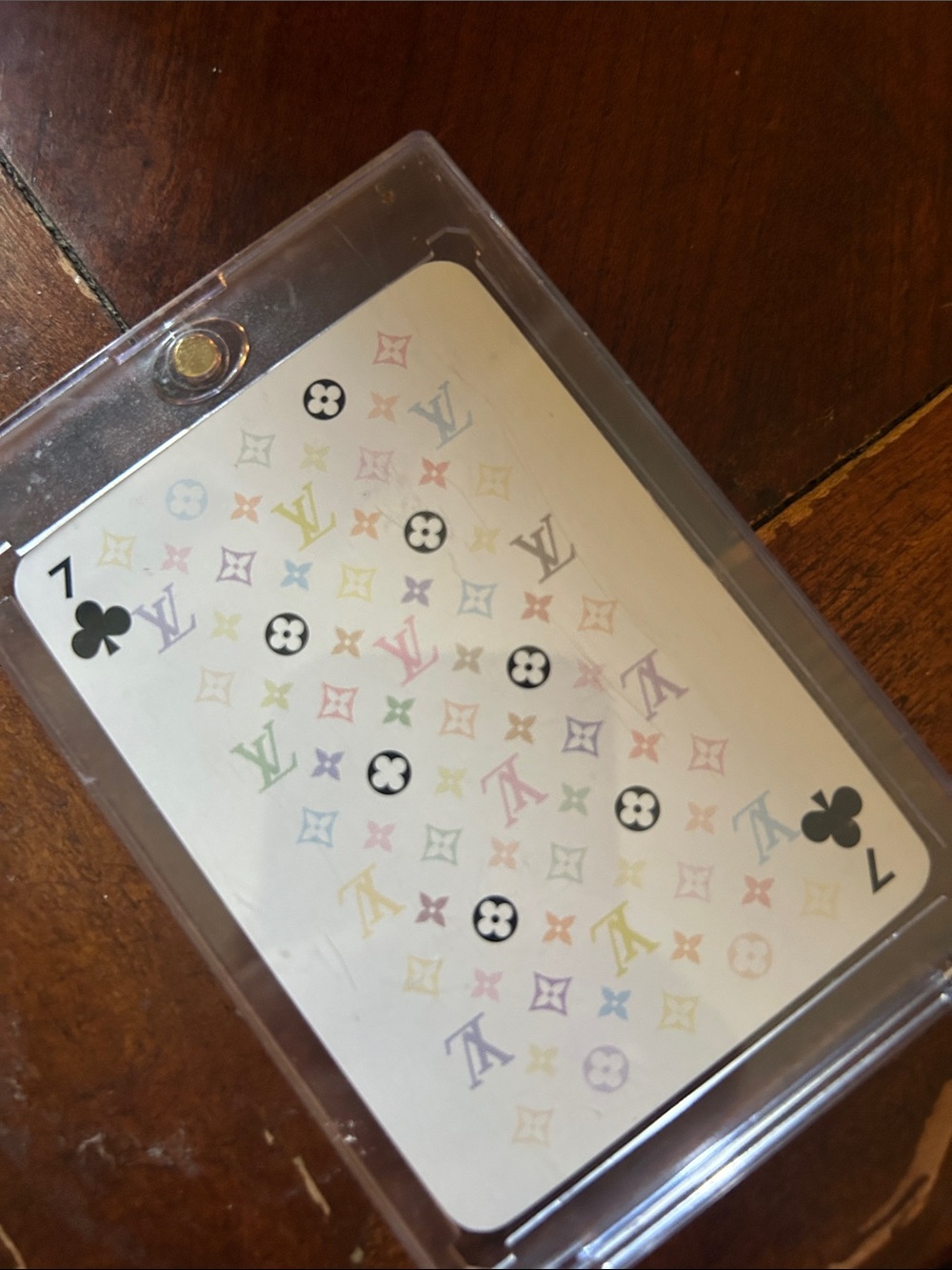 Louis Vuitton White Card with Multicolor Monogram Motifs - Picture 3 of 4